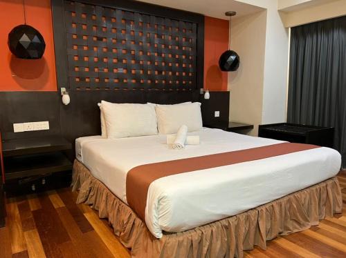 Bandar Sunway Apartment | Raintree home Resort Suites At Bander Sunway Pyramid Hotel Tower