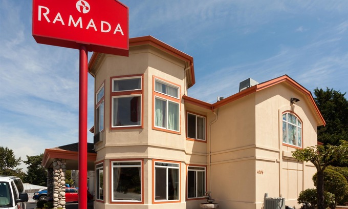 Tukwila Hotel | Ramada by Wyndham SeaTac Airport North