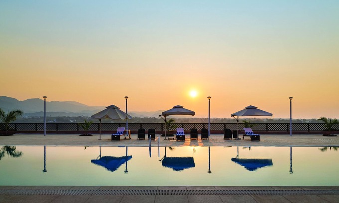 Kevadia Hotel | Ramada Encore by Wyndham Statue of Unity