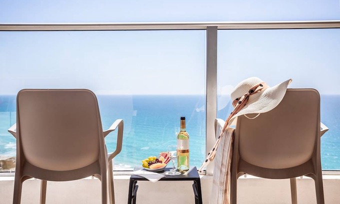 Netanya Hotel | Ramada Hotel & Suites by Wyndham Netanya