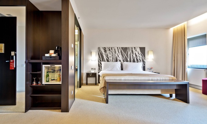 Sector 1 Hotel | Ramada Plaza by Wyndham Bucharest Convention Center