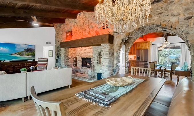 Tucson House | Ranch Style Living in Catalina Foothills with private hot tub