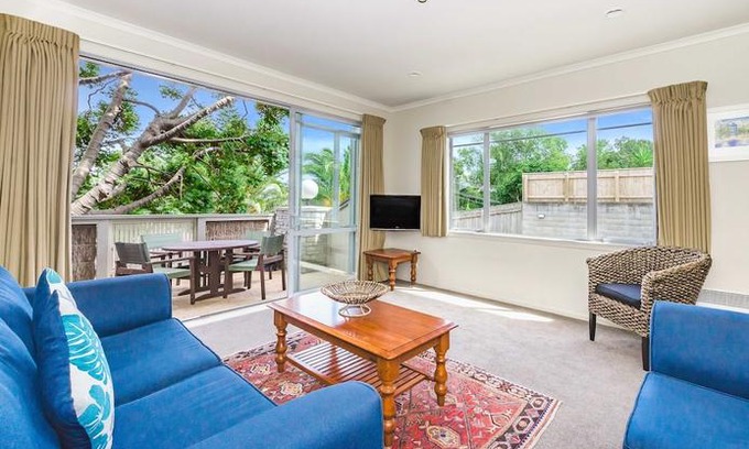 Raumati Beach Resort | Raumati Sands Resort