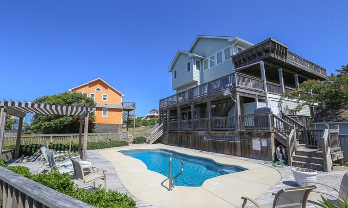 Carolina Dunes House | 🐾 RAYS HIGH - 5 BR Oceanside home w/Private Pool & Dog Friendly
