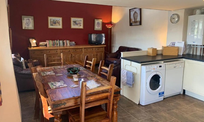 Rhyd-y-clafdy House | RB Contractor Stays - Helyg