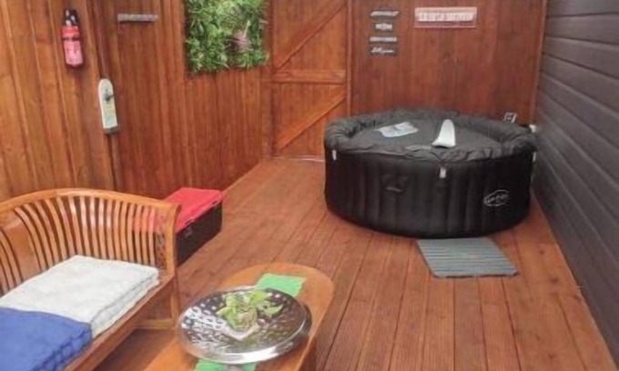 La Plaine des Cafres House | Plaine des cafres bungalow with jacuzzi