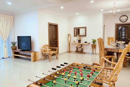 Taman Desa Tebrau House | REBECS 12Pax@TebrauCity/Ikea/Toppen/Aeon