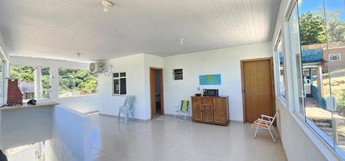 Ilha Grande House | recanto provetá ILHA GRANDE