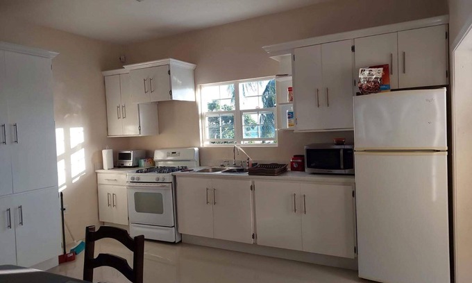 Brumaire Apartment | Recently Completed 2 Bdrm Apt A Short Walk From City Centre