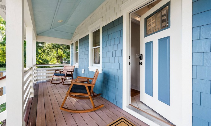 Manteo Cottage | Recycle House