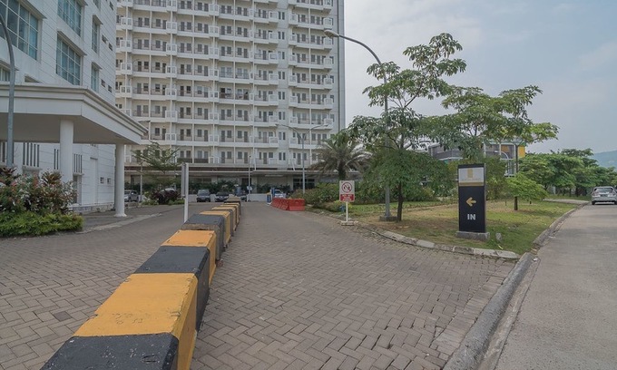 Citaringgul Hotel | RedDoorz Apartment @ Sentul Tower