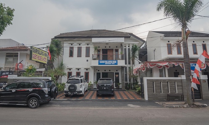 Bandung Hotel | RedDoorz @ Buah Batu 4