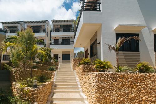 Manoc-Manoc Hotel | RedDoorz @ LM Apartelle Boracay