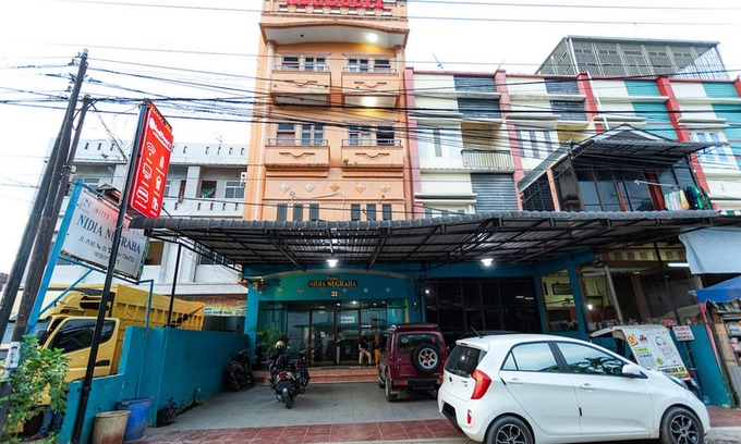 Medan Hotel | RedDoorz Near Yuki Simpang Raya Mall Medan 2