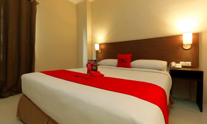 Makassar House | RedDoorz Plus near Pantai Losari