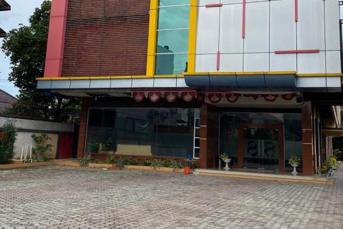 Banda Aceh Hotel | RedDoorz Plus Syariah @ Jalan Syiah Kuala Banda Aceh