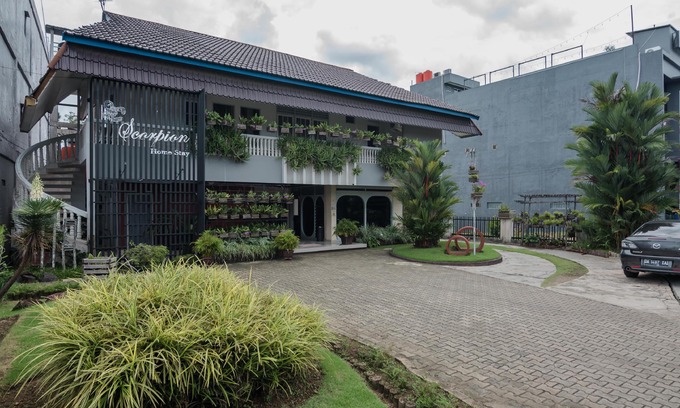 Banjarbaru Hotel | RedDoorz Syariah Plus @ Banjarbaru