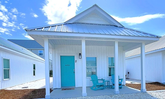 Port St. Joe Cottage | "Redfish Cottage" is a pet friendly, 2 bed, 1 1/2 bath unit accepting 5 guests. Pool Coming 2025!