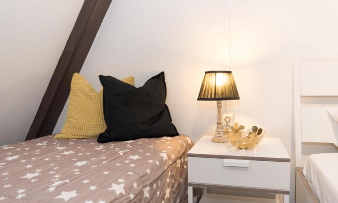Red Light District Bed & Breakfast | RedLight District Apartment 2