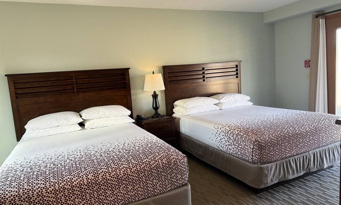 Colliersville Hotel | Redwood Inn & Suites Room #5 - impeccably clean motel between CDP & ASV