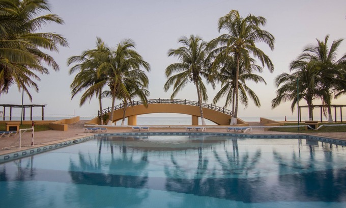Telchac Puerto Hotel | Reef Yucatan Hotel and Convention Center All Inclusive