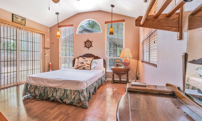 Steinhatchee House | Reel 'Em Inn- Steinhatchee