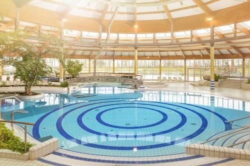 Gohren Apartment | Reethaus Göhren Ferienwohnung Nr 02 mit Schwimmbadnutzung in Sellin kostenfrei