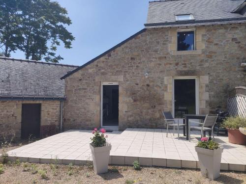 Arzon Villa | Ref 018 2 Maison pour 2 personnes avec grand jardin partagé