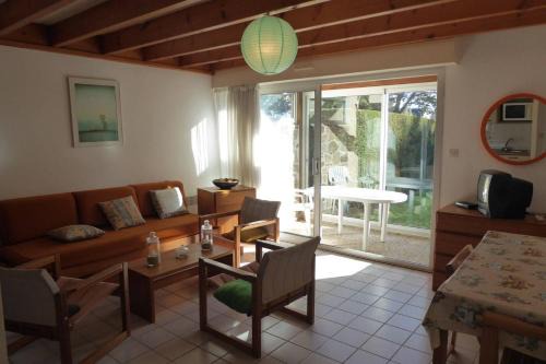 Arzon Villa | REF 080 Maison pour quatre personnes avec garage Arzon