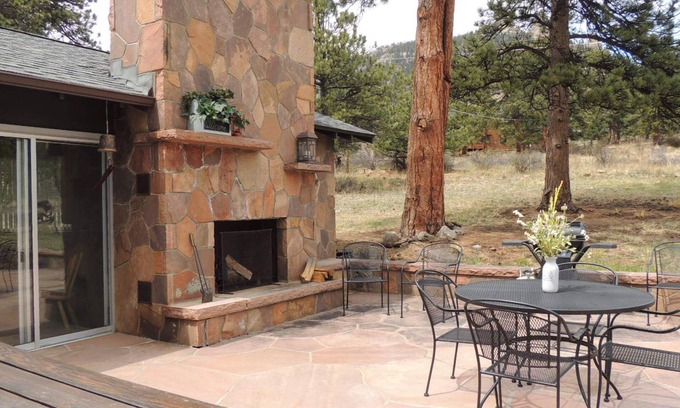 Estes Park House | Refresh in the Mountains #3329 Work-Stay-Play