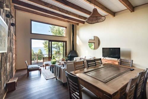 Pucon House | Refugio Millaray - Vistas y Acceso al Lago