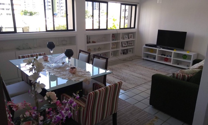 Boa Viagem Apartment | Refurbished apartment near Boa Viagem beach