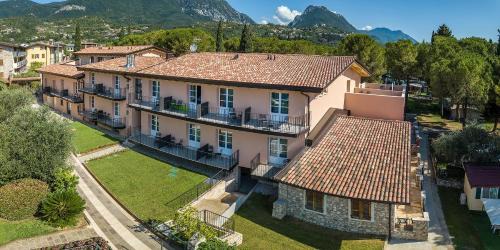 Toscolano Maderno Hotel | Regina del Garda Suite