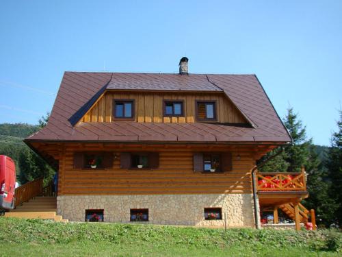 Varin Cabin | Rekreačná chata pod Jedľovinou, Varín