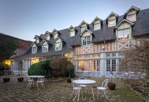Veules-les-Roses Hotel | Relais Hôtelier Douce France