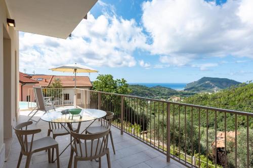 Casarza Ligure Apartment | Relais Le Torri in Verici with Private Pool