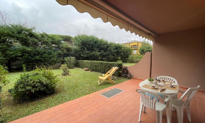Loano Apartment | Relax in Piscina - Free Parking e ampio Giardino