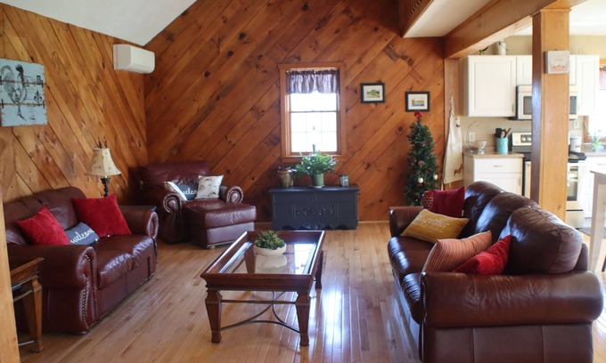 Torrington Other | Relax in The Farmhouse on a a beautiful land & pond