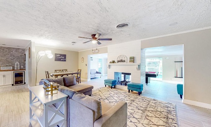 Fort Lauderdale House | Relax in the Water