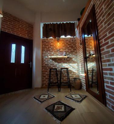 Korce House | Relax Inn