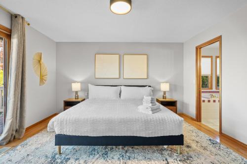 Central Okanagan House | Relax & Unwind |Westside Getaway