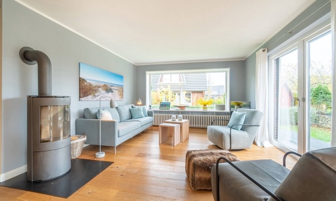 Nieblum House | Relaxation and adventure on the North Sea at Haus Westerheide!