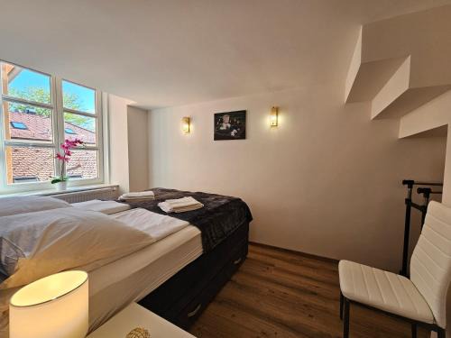 Ljubljana Old Town Apartment | Relaxed escape in the old town - App Sviti Tour As