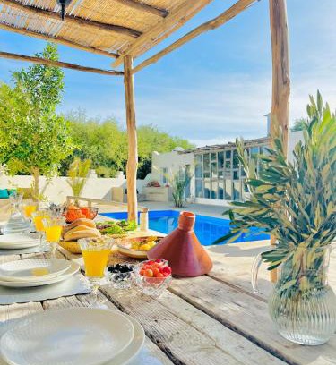 Ghazoua Ski Chalet | RELAXING Escapade in ESSAOUIRA Le Chalet Zen