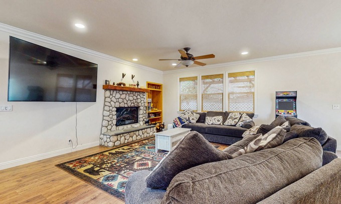 Lake Arrowhead House | Relaxing Home with bench swing, board games, grill and ping-pong table