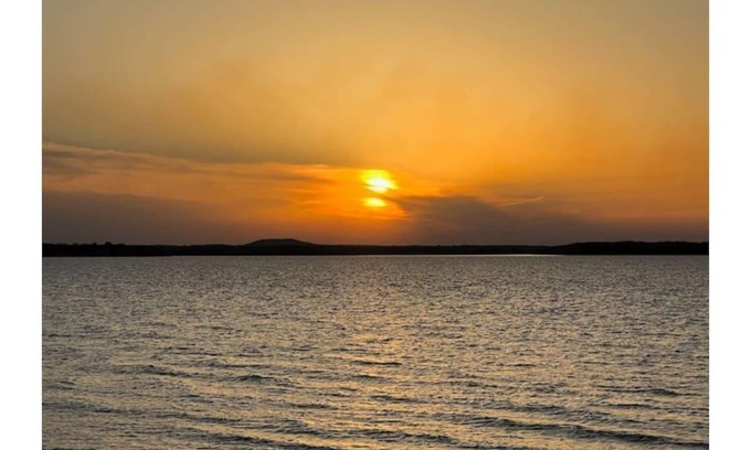 Eufaula House | Relaxing lakefront house on a peninsula, right on Eufaula Lake