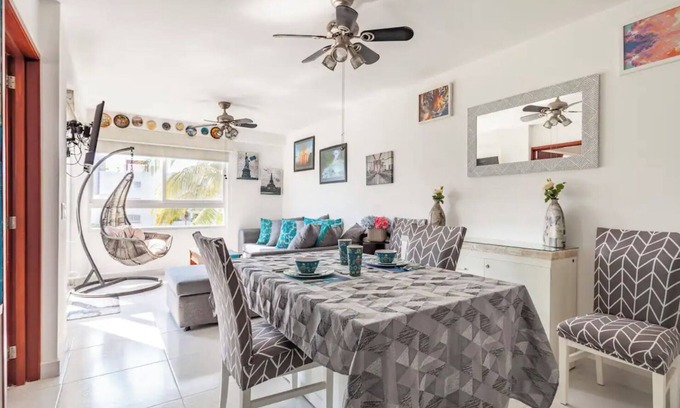 Granjas del Marques Condo | Relaxing luxurious residential condo.