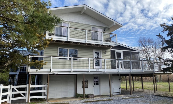 Broadkill Beach House | Relaxing, Quiet, Secluded, Dog Friendly, Beach Home near Lewes and Rehoboth