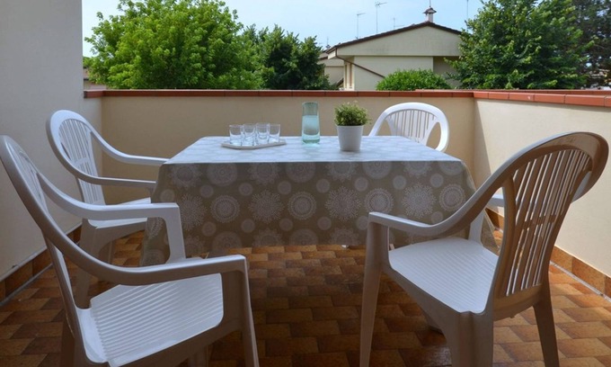 Bibione Apartment | Relaxing retreat with pool in a lovely area