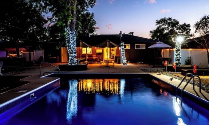 South Westminster House | Remodeled 4 bdrm house with game room & Hot tub